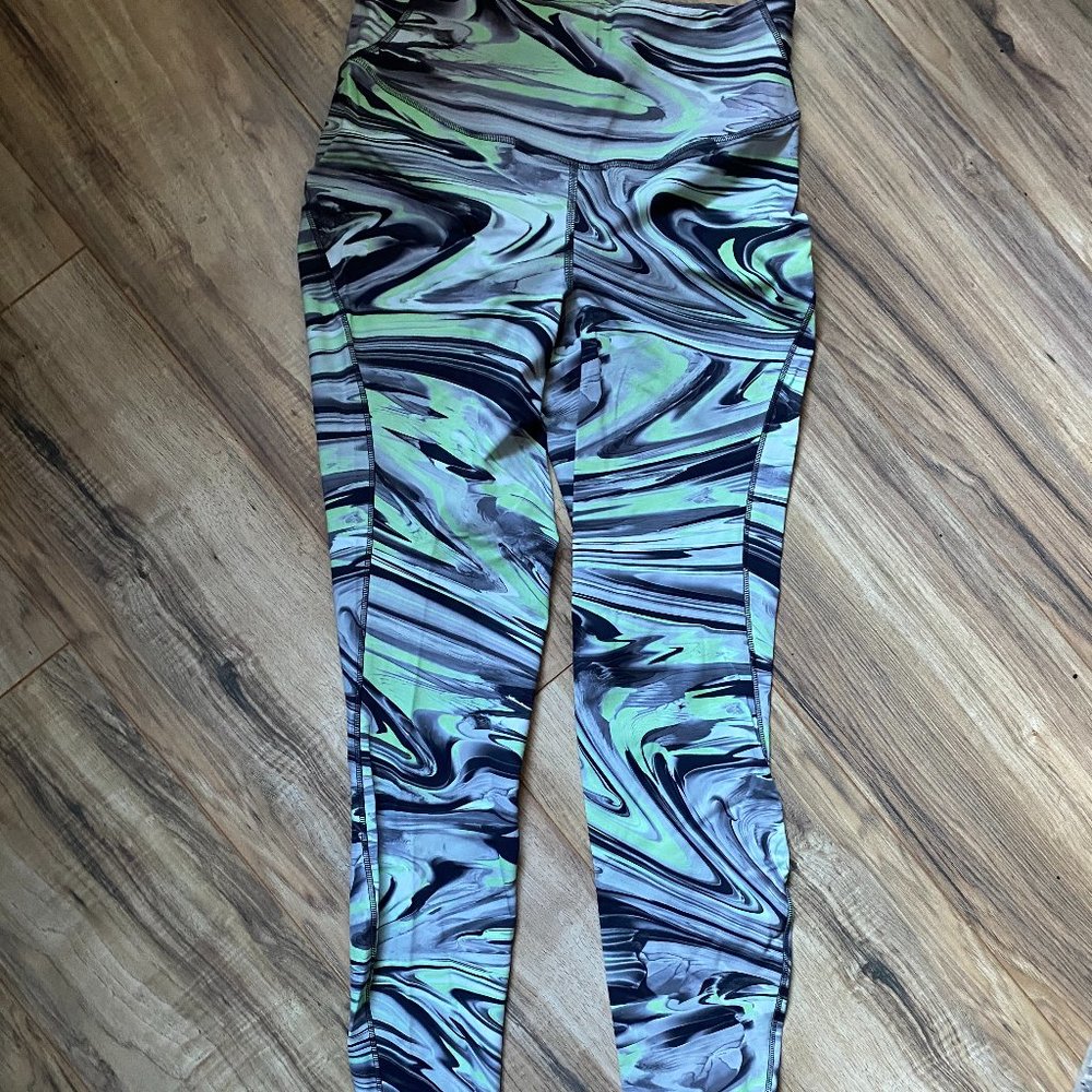 lululemon leggings - Base Pace High-Rise Running Tight 28"